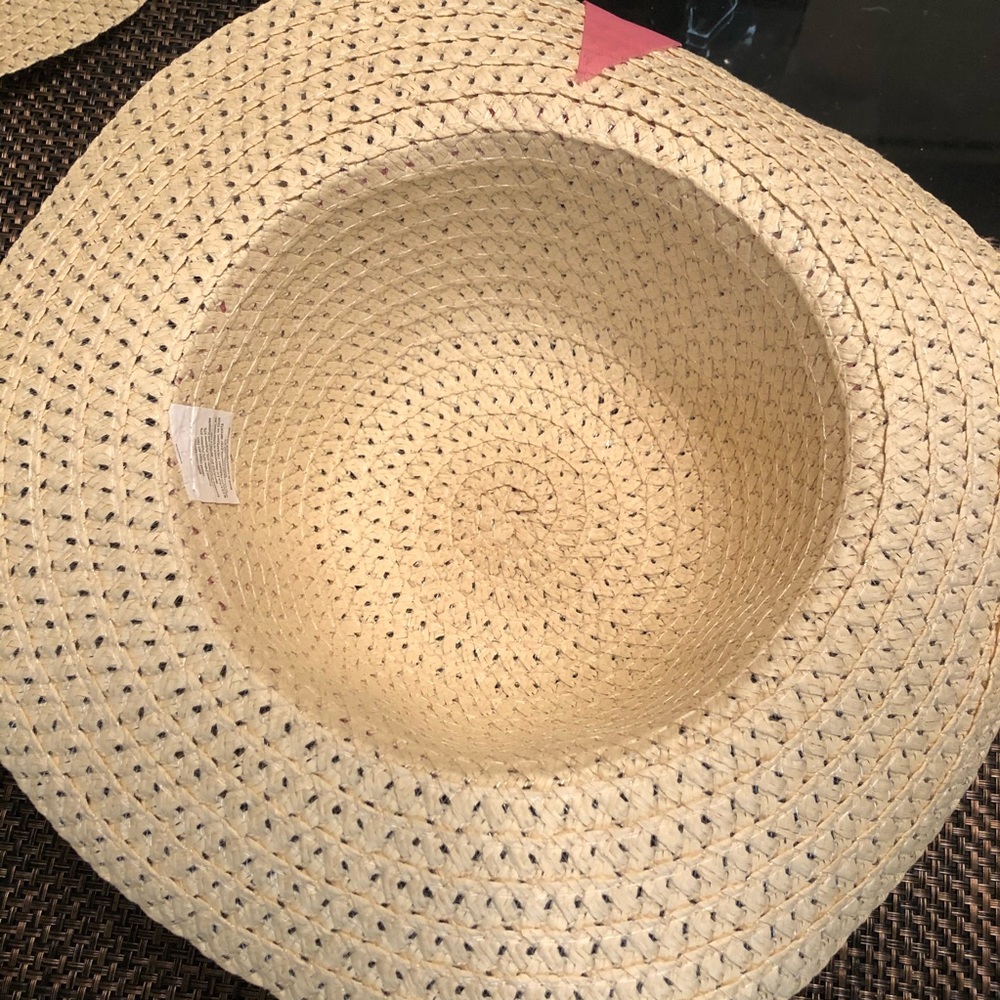 🎩 Women Hat !! - Picture 4 of 4